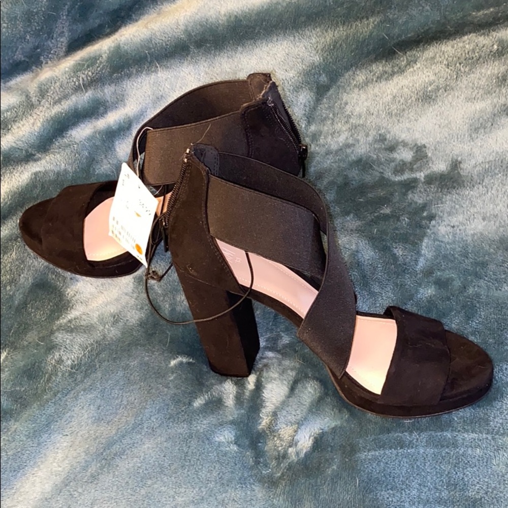 Size 7 H&M Strappy Heels